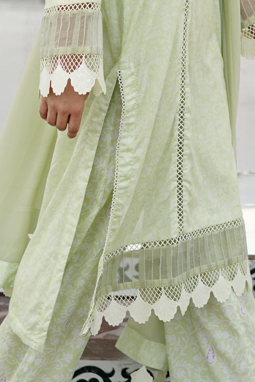 Emerald Muse - The Ordinary