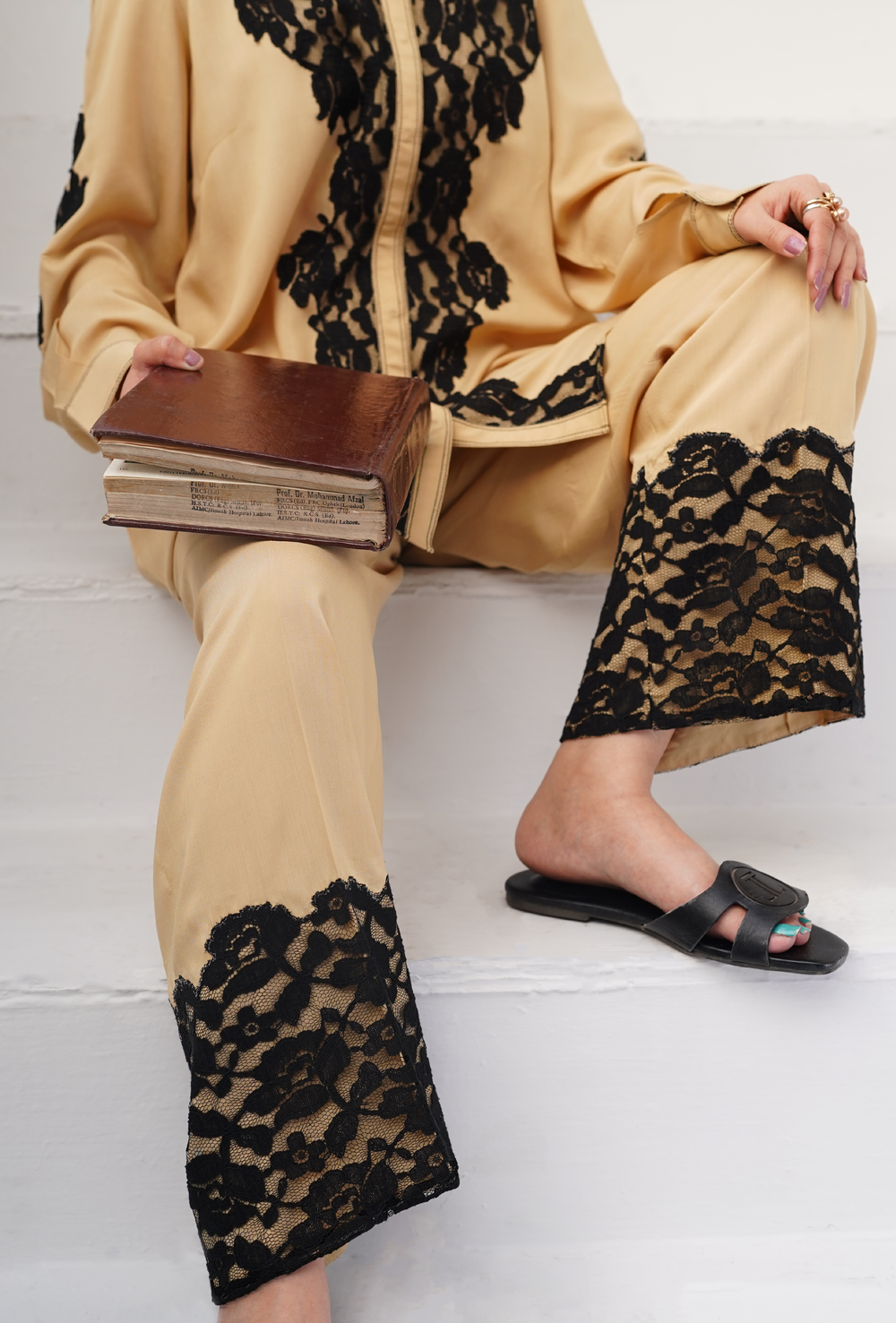 Golden Shadows - Cord Urban Prints - Unstitched