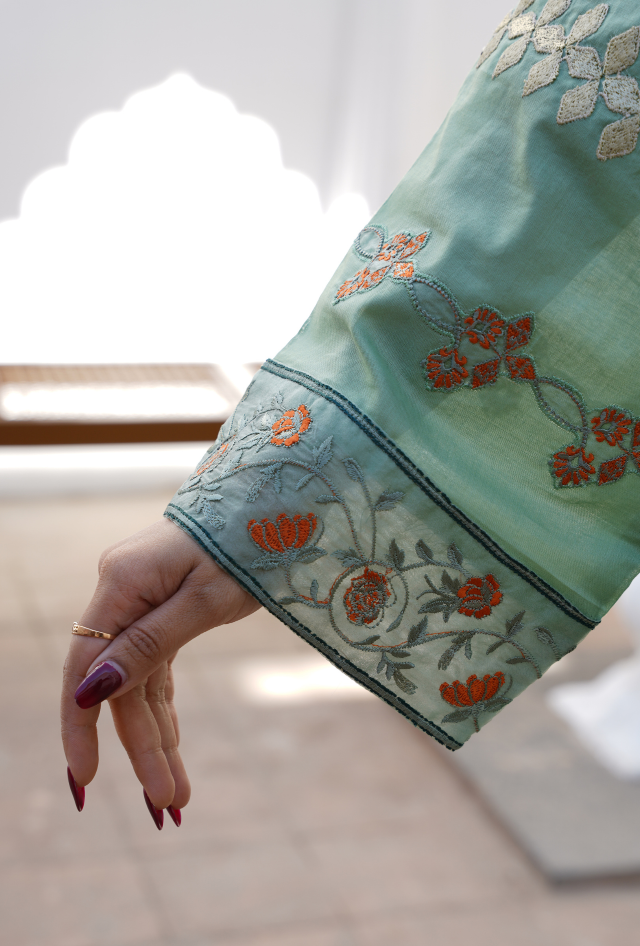 PISTA PERFECTION - Embroidered Lawn 3PC - stitched
