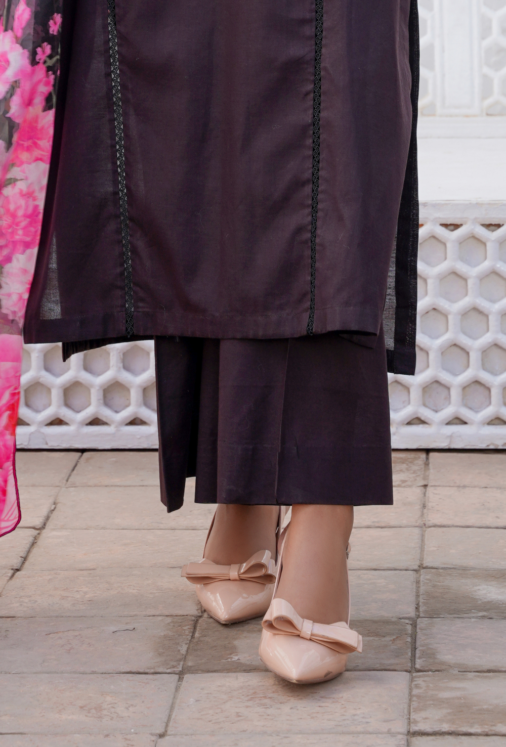 BLACK BERRY - Embroidered Lawn 3PC - stitched