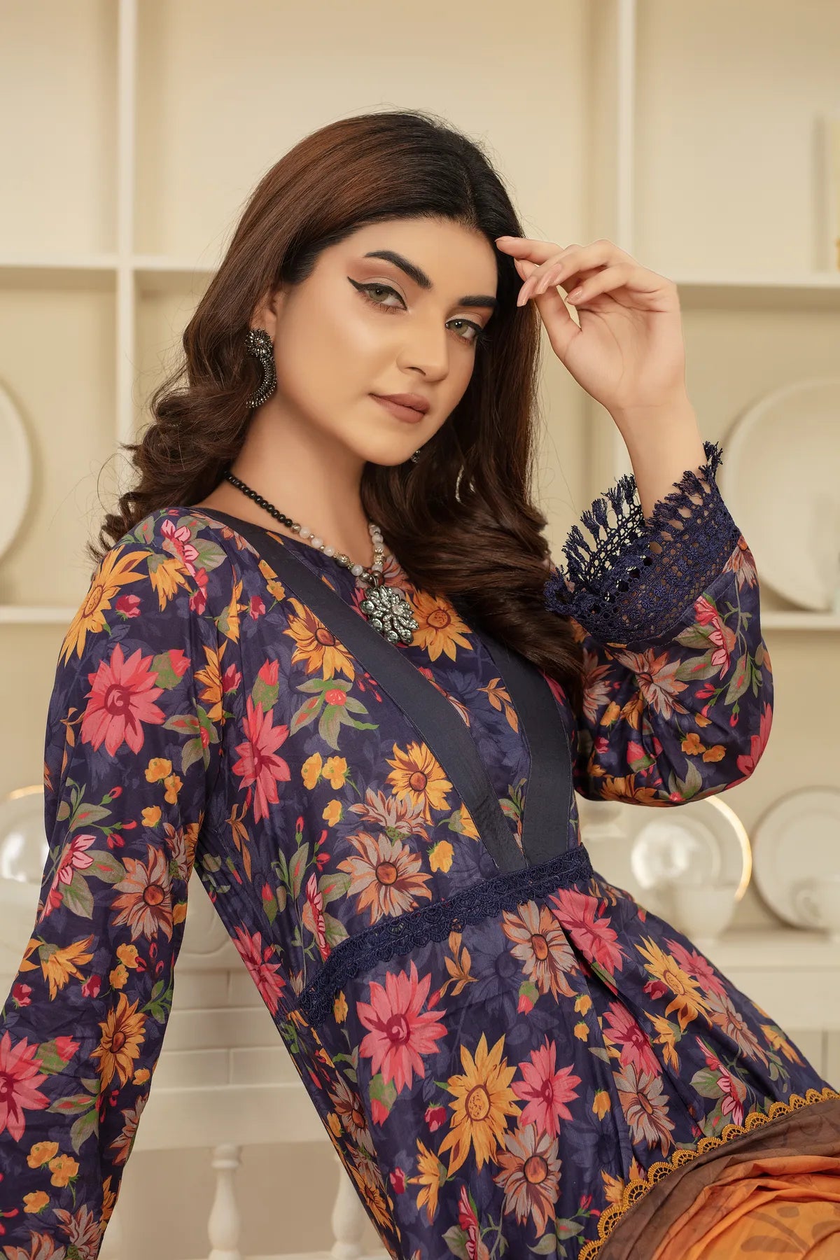 Voilet Flower - 3 PC - Printed Cotton Lawn Suit - Unstitched