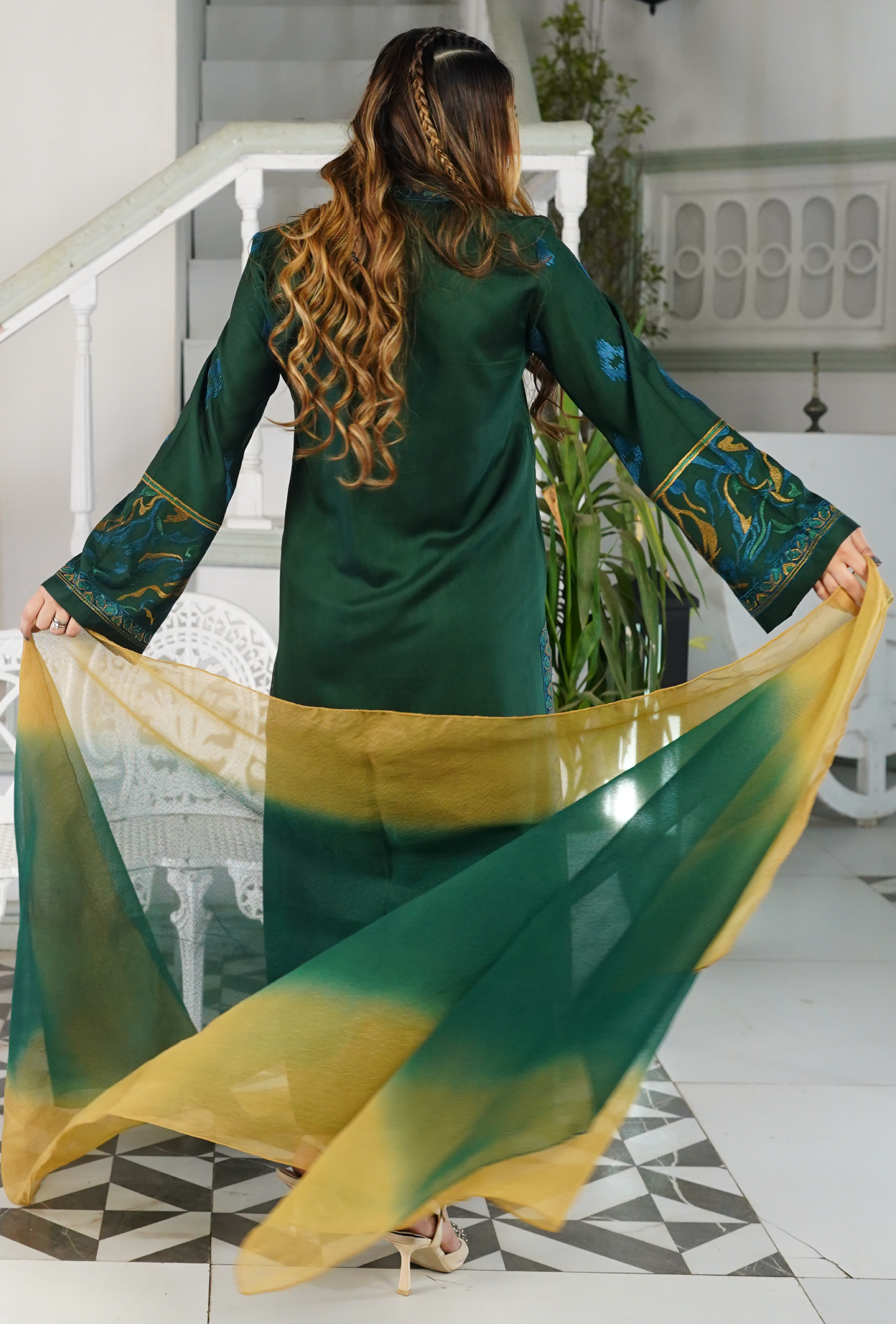 Noor e Shaam - Embroidered Lawn 3PC - Unstitched
